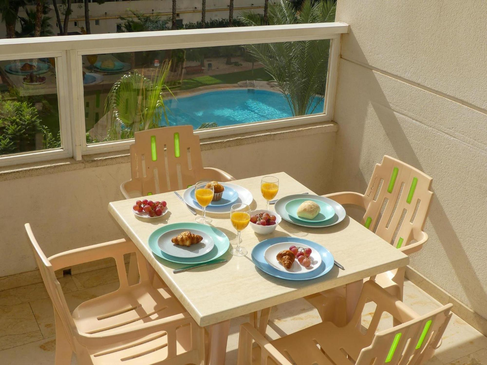 1 Bedroom With Airconditioning And Bath - Max 4 Guests